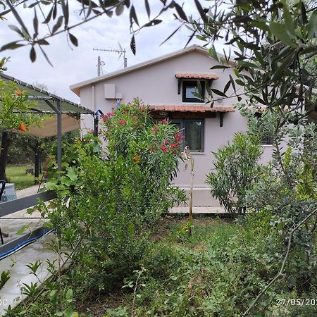 Olea Cottage Galatás Eksteriør bilde