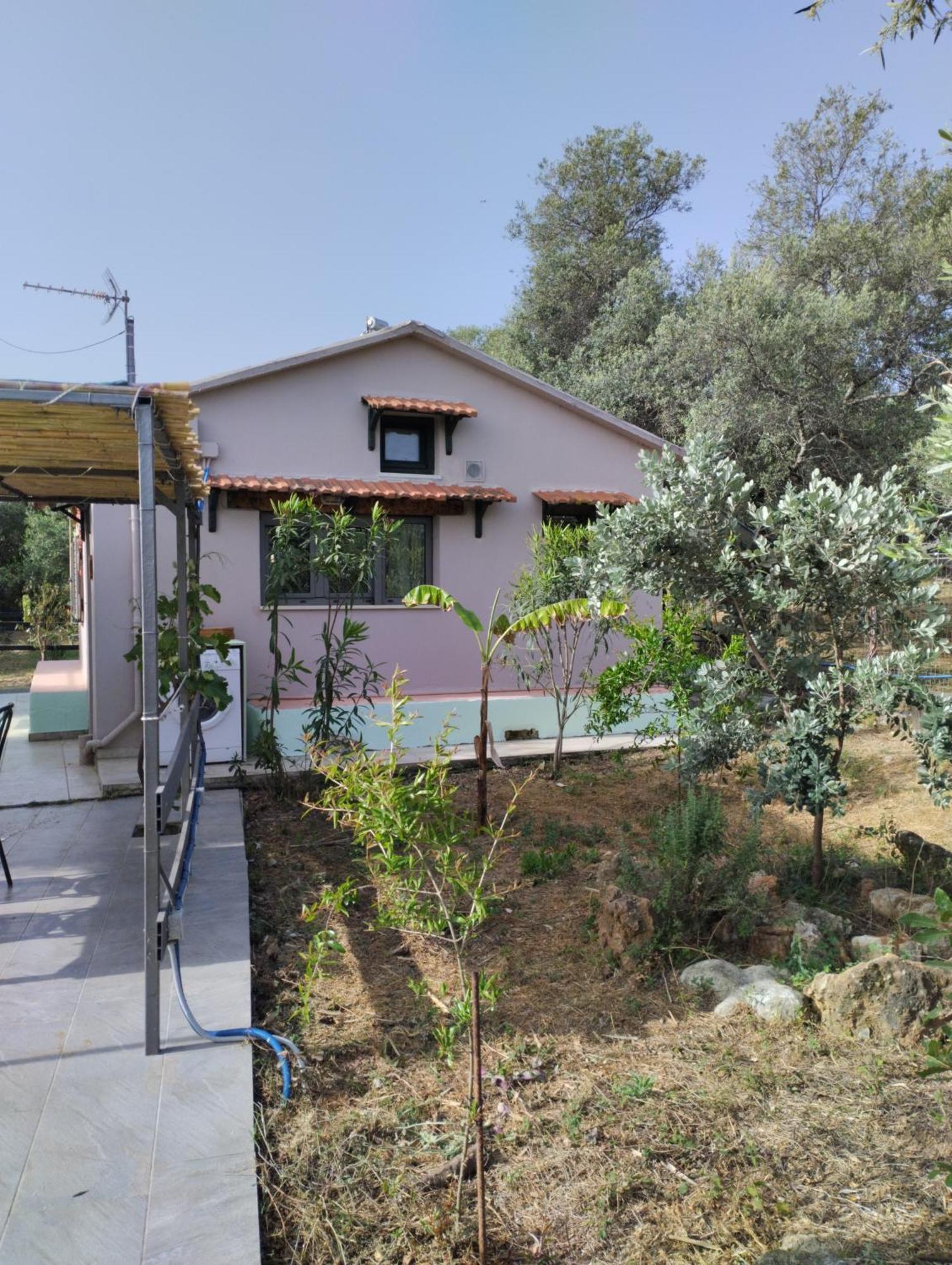 Olea Cottage Galatás Eksteriør bilde